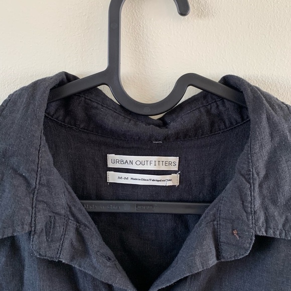 💛Urban Outfitters Cropped Button Down Blouse - Picture 7 of 8